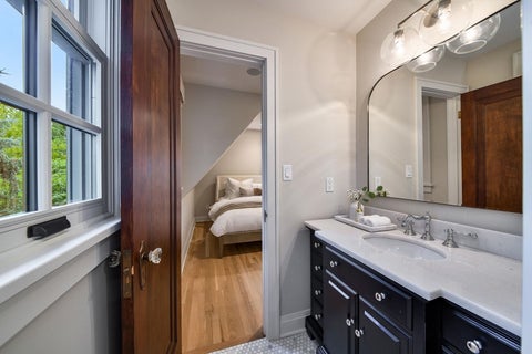 Tiny photo for 40 S Lincoln Avenue, Geneva, IL 60134 (MLS # 12759726)