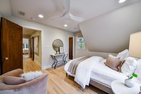 Tiny photo for 40 S Lincoln Avenue, Geneva, IL 60134 (MLS # 12759726)