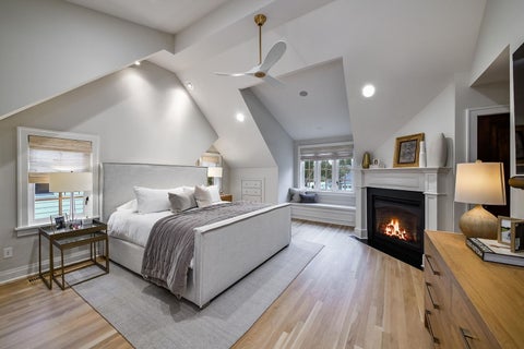 Tiny photo for 40 S Lincoln Avenue, Geneva, IL 60134 (MLS # 12759726)