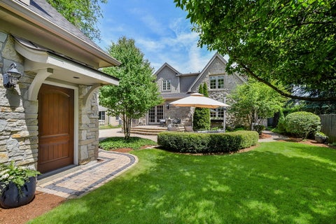 Tiny photo for 40 S Lincoln Avenue, Geneva, IL 60134 (MLS # 12759726)