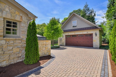 Tiny photo for 40 S Lincoln Avenue, Geneva, IL 60134 (MLS # 12759726)