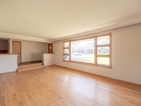 Tiny photo for 6052 W 128th Street, Palos Heights, IL 60463 (MLS # 12512198)