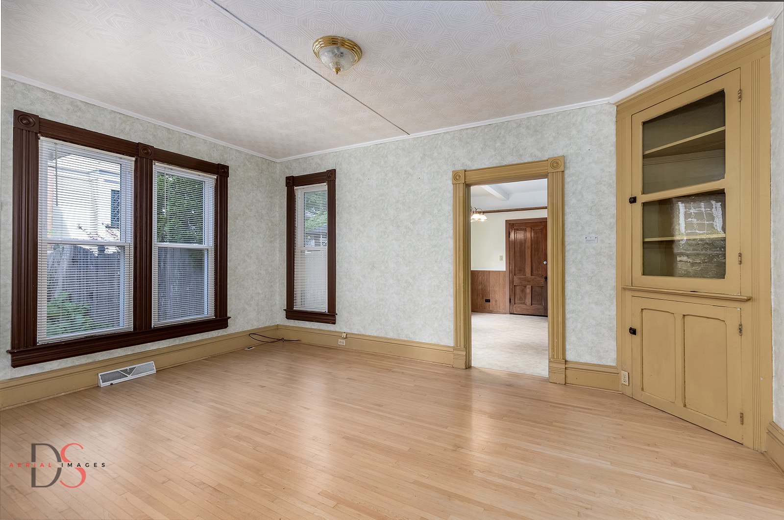 520/522 E Main Street