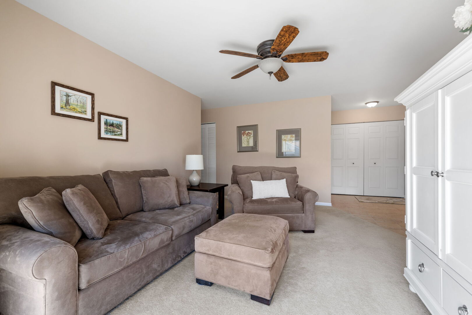 54 Plymouth Court 202D