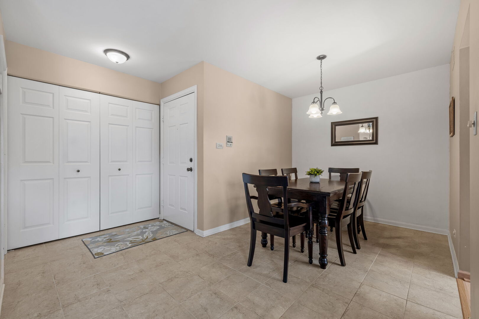 54 Plymouth Court 202D