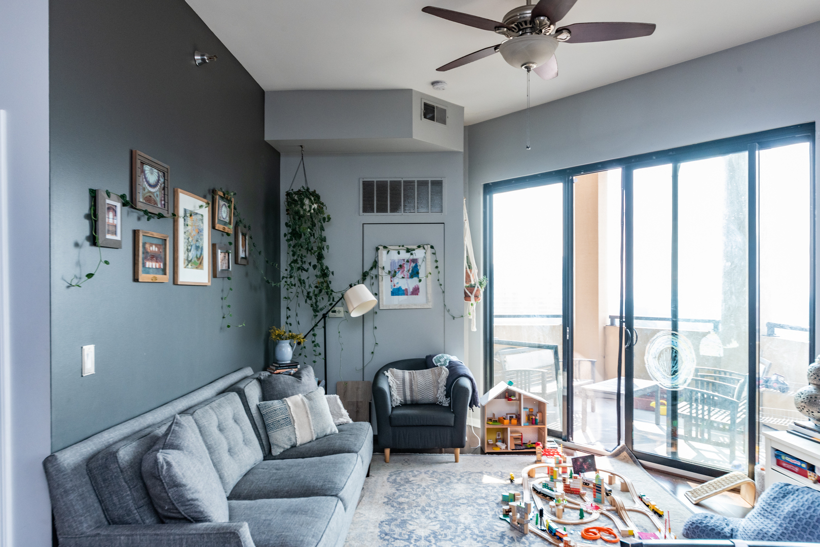 1464 S Michigan Avenue 1004