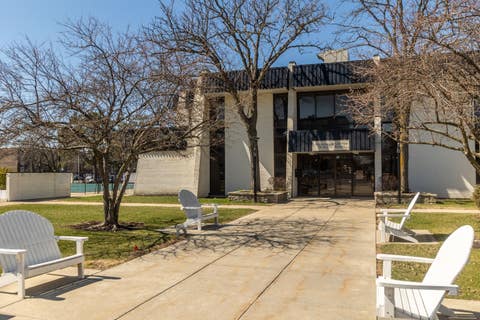 Tiny photo for 9128 W Terrace Drive #6L, Niles, IL 60714 (MLS # 12684080)