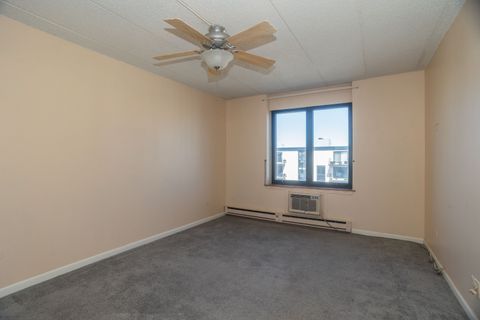 Tiny photo for 9128 W Terrace Drive #6L, Niles, IL 60714 (MLS # 12684080)
