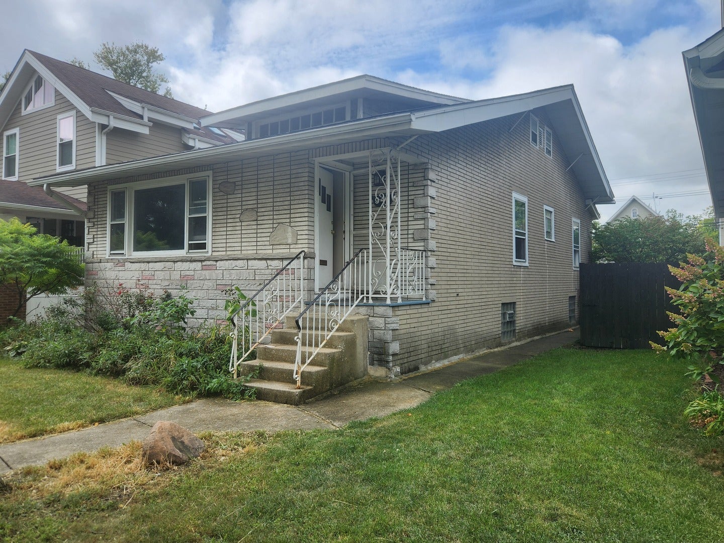 941 N Lombard Avenue