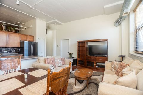 Tiny photo for 2323 W Pershing Road #140, Chicago, IL 60609 (MLS # 12570988)