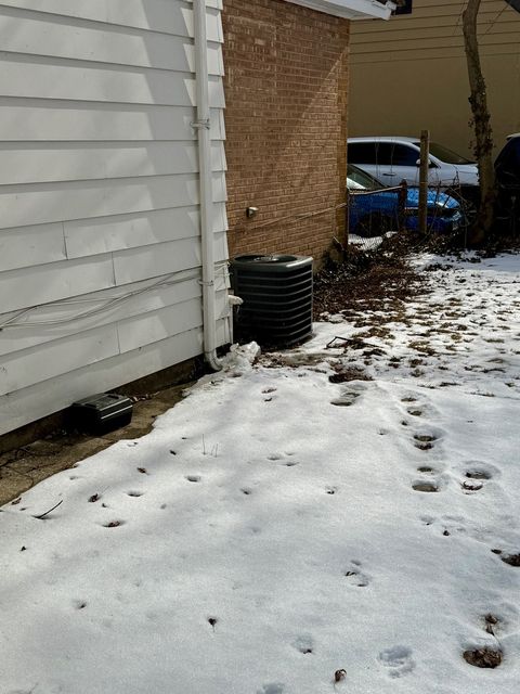 Tiny photo for 14448 Kilbourne Avenue, Midlothian, IL 60445 (MLS # 12565368)