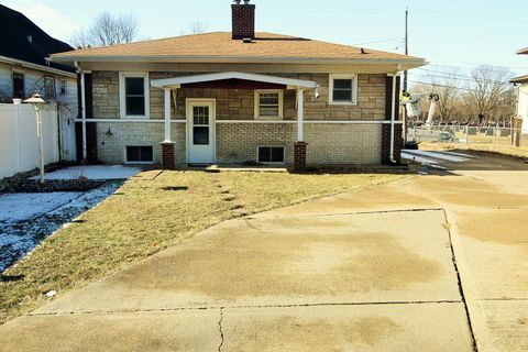 Tiny photo for 2218 3rd Street, East Moline, IL 61244 (MLS # 12562986)