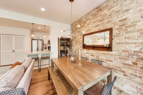 Tiny photo for 1500 N Orleans Street #3N, Chicago, IL 60610 (MLS # 12485622)