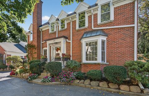 809 Hibbard Road Wilmette IL 60091