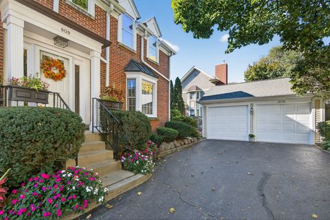 Tiny photo for 809 Hibbard Road, Wilmette, IL 60091 (MLS # 12499859)