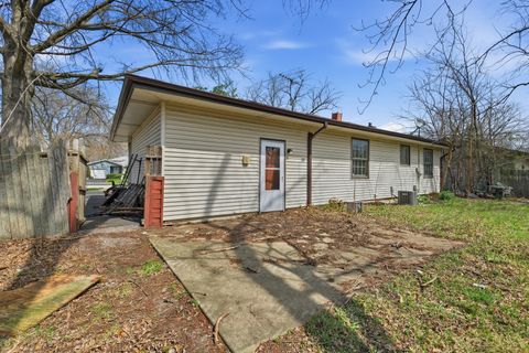 Tiny photo for 30W125 Claymore Lane, Naperville, IL 60563 (MLS # 12615193)