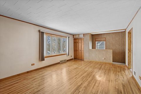 Tiny photo for 11333 72nd Street, Burr Ridge, IL 60527 (MLS # 12529105)