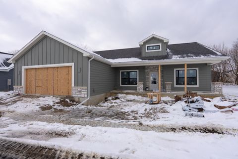 Photo of 1909 S Stone Creek Boulevard, Urbana, IL 61802 (MLS # 12494780)