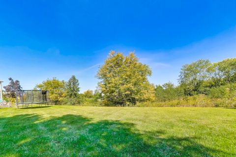 Tiny photo for 5205 Notting Hill Road, Gurnee, IL 60031 (MLS # 12471068)