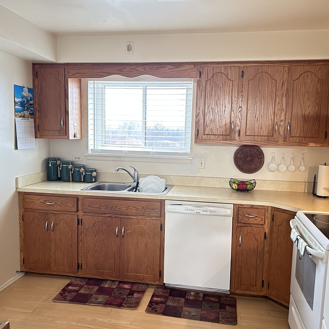 18400 Cherry Creek Drive 512