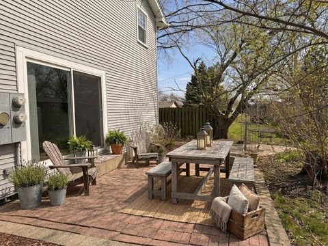 Tiny photo for 4315 26th Avenue, Moline, IL 61265 (MLS # 12550729)