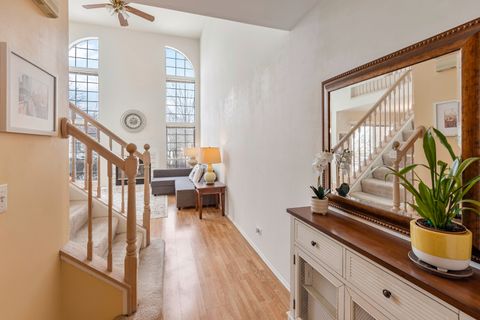 Tiny photo for 552 Portsmith Court, Crystal Lake, IL 60014 (MLS # 12559990)