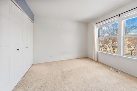 Tiny photo for 552 Portsmith Court, Crystal Lake, IL 60014 (MLS # 12559990)