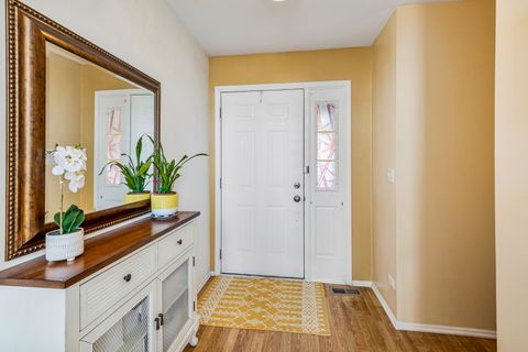 Tiny photo for 552 Portsmith Court, Crystal Lake, IL 60014 (MLS # 12559990)