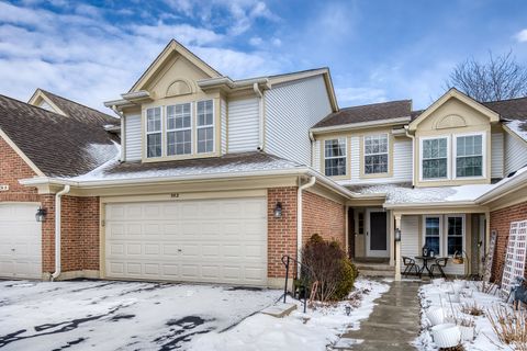 Photo of 552 Portsmith Court, Crystal Lake, IL 60014 (MLS # 12559990)