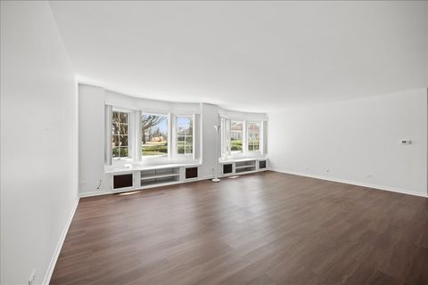 Tiny photo for 715 Ridge Road #1BN, Wilmette, IL 60091 (MLS # 12590833)
