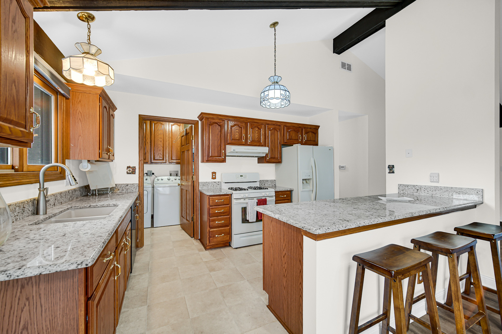 5213 W Greenbrier Drive