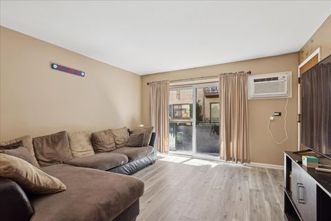 Tiny photo for 5143 N East River Road #152B, Chicago, IL 60656 (MLS # 12493185)