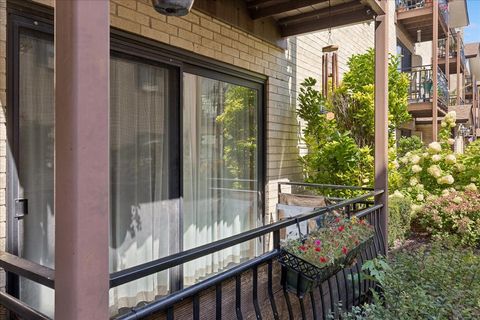 Tiny photo for 5143 N East River Road #152B, Chicago, IL 60656 (MLS # 12493185)