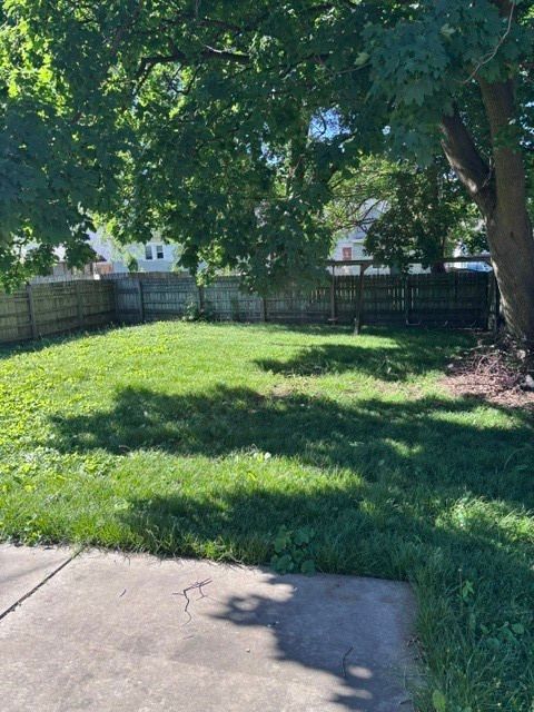 Tiny photo for 712 W Monroe Street, Bloomington, IL 61701 (MLS # 12646762)