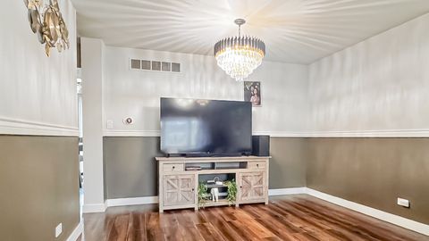 Tiny photo for 2137 Greystone Place, Hoffman Estates, IL 60169 (MLS # 12613990)