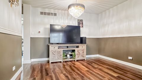 Tiny photo for 2137 Greystone Place, Hoffman Estates, IL 60169 (MLS # 12613990)