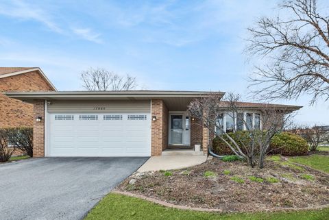 Photo of 17900 Poplar Lane, Country Club Hills, IL 60478 (MLS # 12572796)