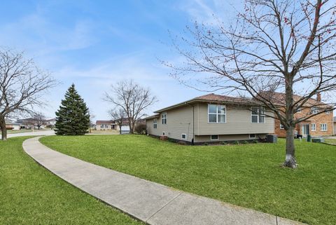 Tiny photo for 17900 Poplar Lane, Country Club Hills, IL 60478 (MLS # 12572796)