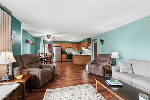 Tiny photo for 17900 Poplar Lane, Country Club Hills, IL 60478 (MLS # 12572796)