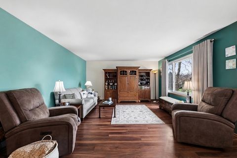 Tiny photo for 17900 Poplar Lane, Country Club Hills, IL 60478 (MLS # 12572796)