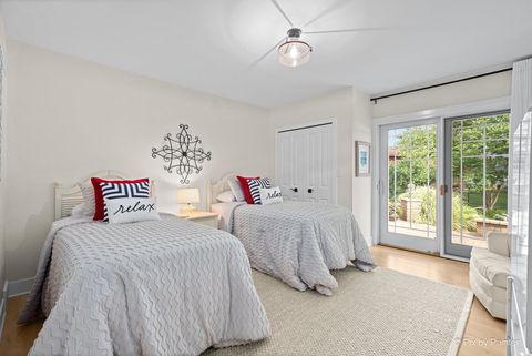 Tiny photo for Schaumburg, IL 60173 (MLS # 12511427)