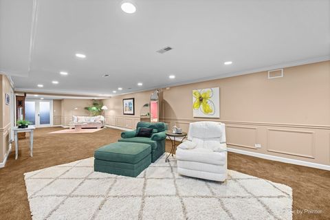 Tiny photo for Schaumburg, IL 60173 (MLS # 12511427)