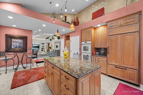 Tiny photo for Schaumburg, IL 60173 (MLS # 12511427)