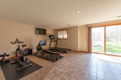 Tiny photo for 1430 Sylvan Court, Freeport, IL 61032 (MLS # 12617393)