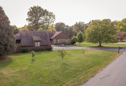 Tiny photo for 1430 Sylvan Court, Freeport, IL 61032 (MLS # 12617393)