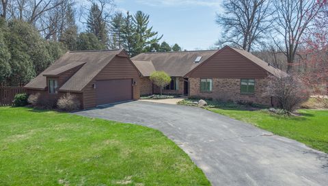 Photo of 1430 Sylvan Court, Freeport, IL 61032 (MLS # 12617393)