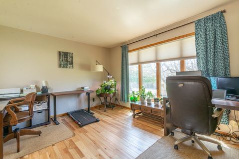 Tiny photo for 1430 Sylvan Court, Freeport, IL 61032 (MLS # 12617393)