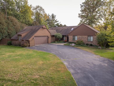 Tiny photo for 1430 Sylvan Court, Freeport, IL 61032 (MLS # 12617393)