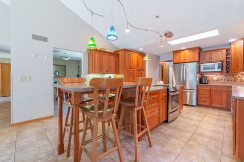 Tiny photo for 1430 Sylvan Court, Freeport, IL 61032 (MLS # 12617393)