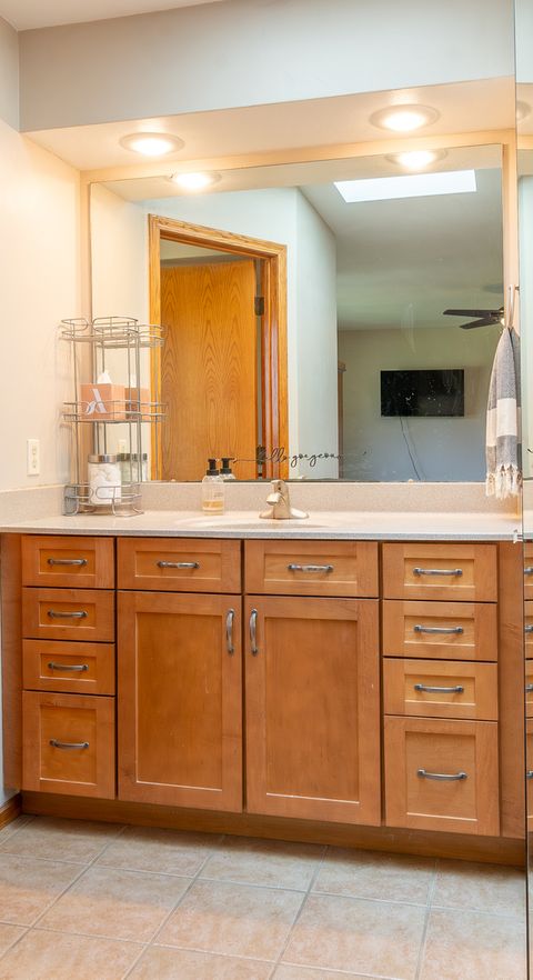 Tiny photo for 1430 Sylvan Court, Freeport, IL 61032 (MLS # 12617393)